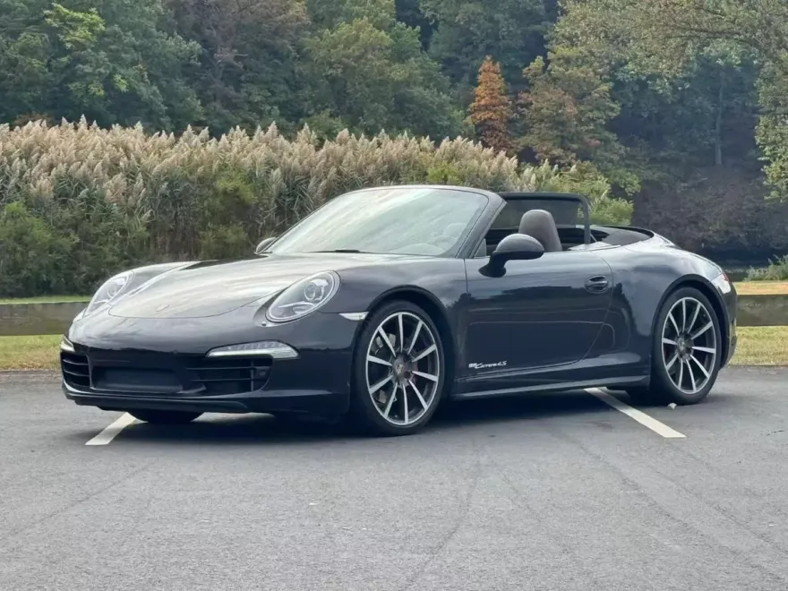 2013 Porsche 911 4S Cabriolet photo 1
