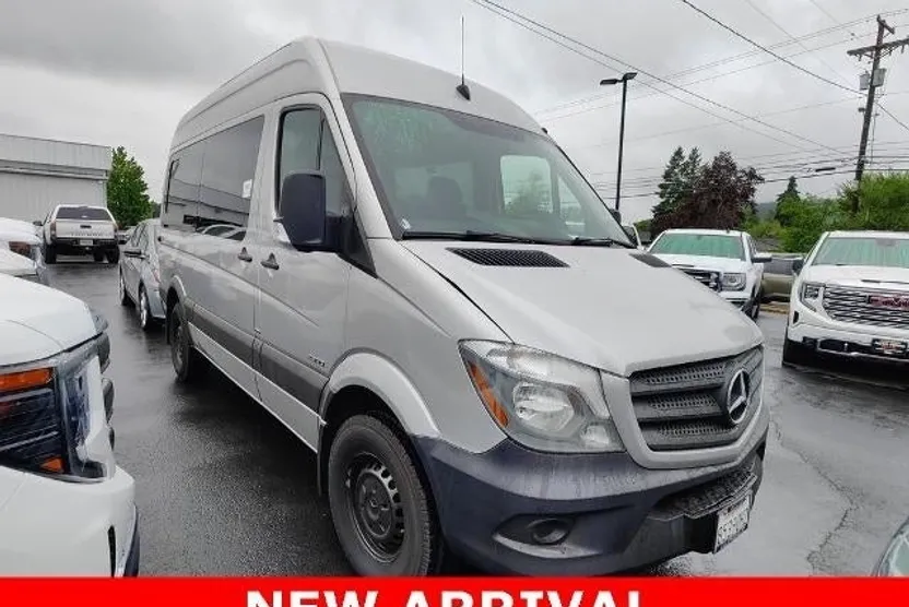 2016 Mercedes Benz Sprinter 2500 photo 1