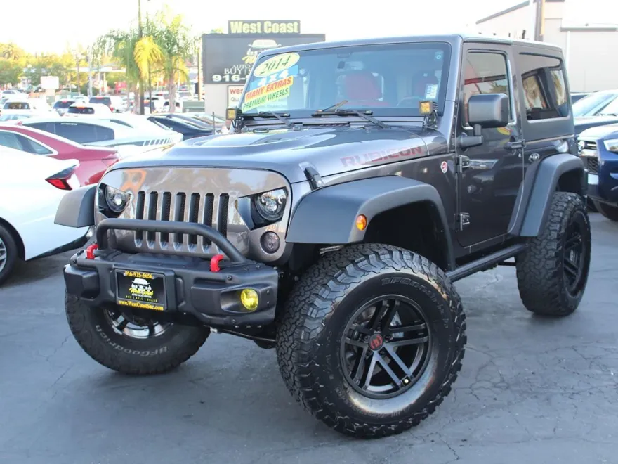 2014 Jeep Wrangler Rubicon X photo 1