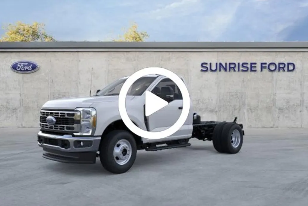 2026 Ford F-350 XL photo 1