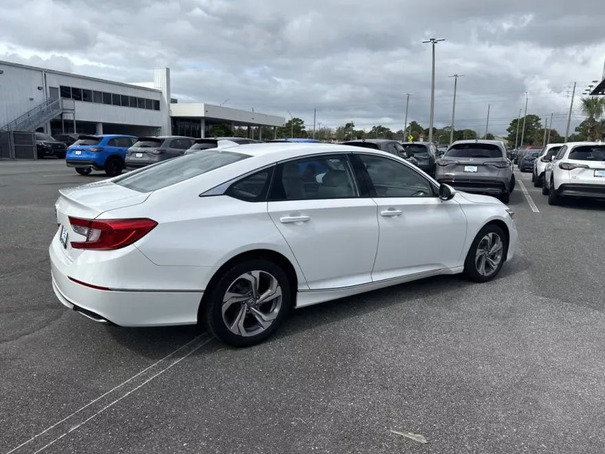 2019 Honda Accord EX-L 1.5T photo 1