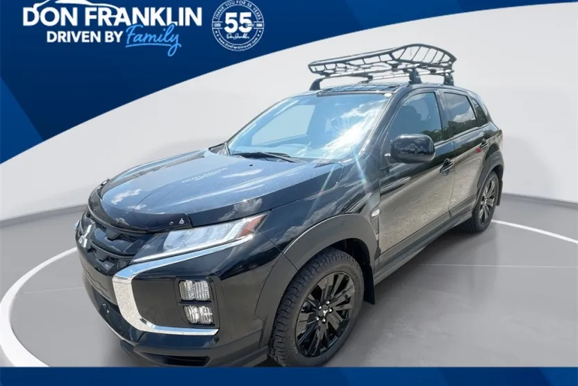 2025 Mitsubishi Outlander Sport ES SE LE photo 1