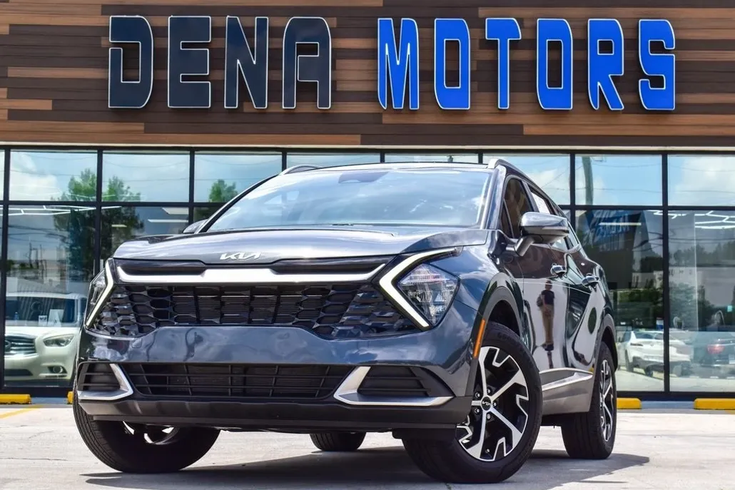 2023 Kia Sportage EX photo 1
