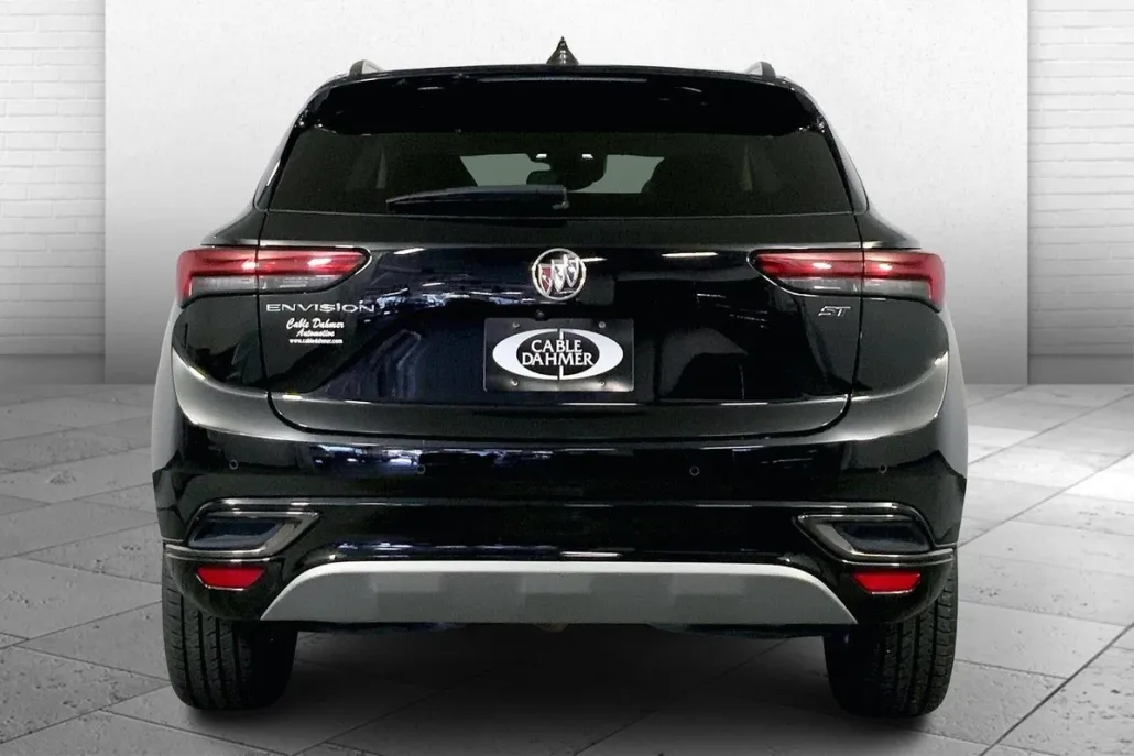 2022 Buick Envision Preferred photo 1