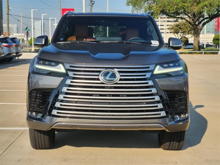 2023 Lexus LX 600 Ultra Luxury photo 1