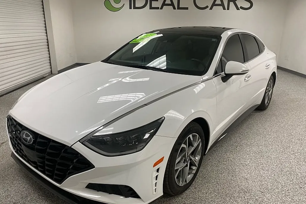 2023 Hyundai Sonata SEL photo 1