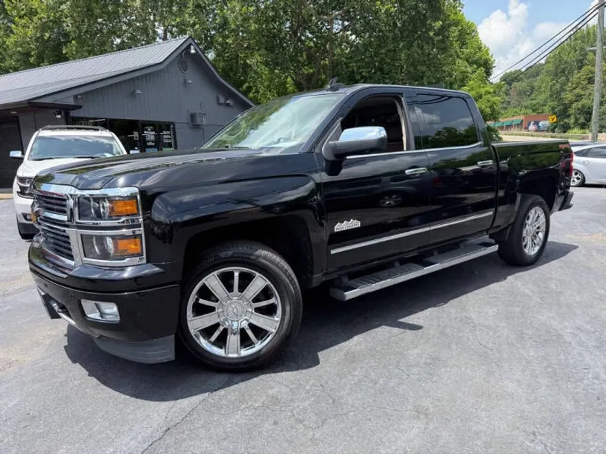 2015 Chevrolet Silverado 1500 High Country photo 1