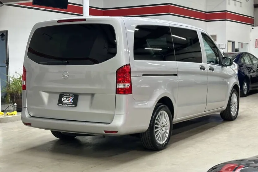 2018 Mercedes Benz Metris photo 1