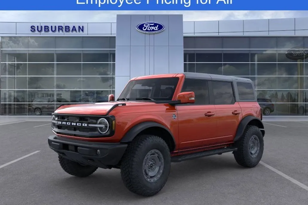 2024 Ford Bronco Outer Banks photo 1