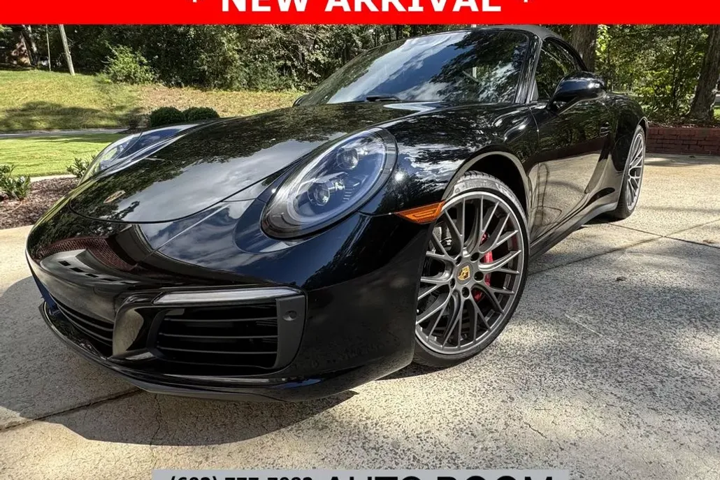 2019 Porsche 911 4S 4 GTS photo 1