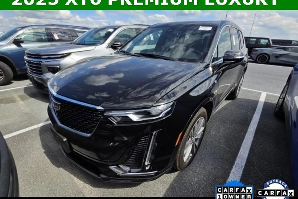 2025 Cadillac XT6 Premium Luxury photo 1