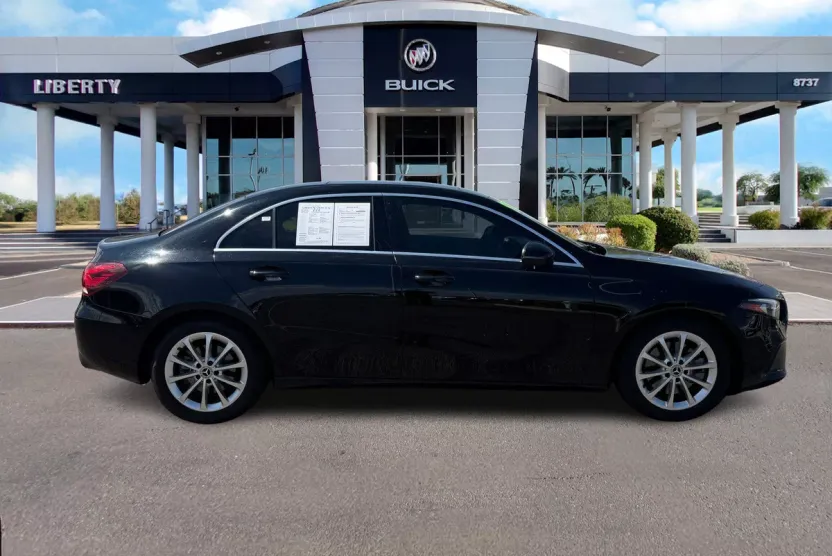 2019 Mercedes Benz A 220 4MATIC photo 1
