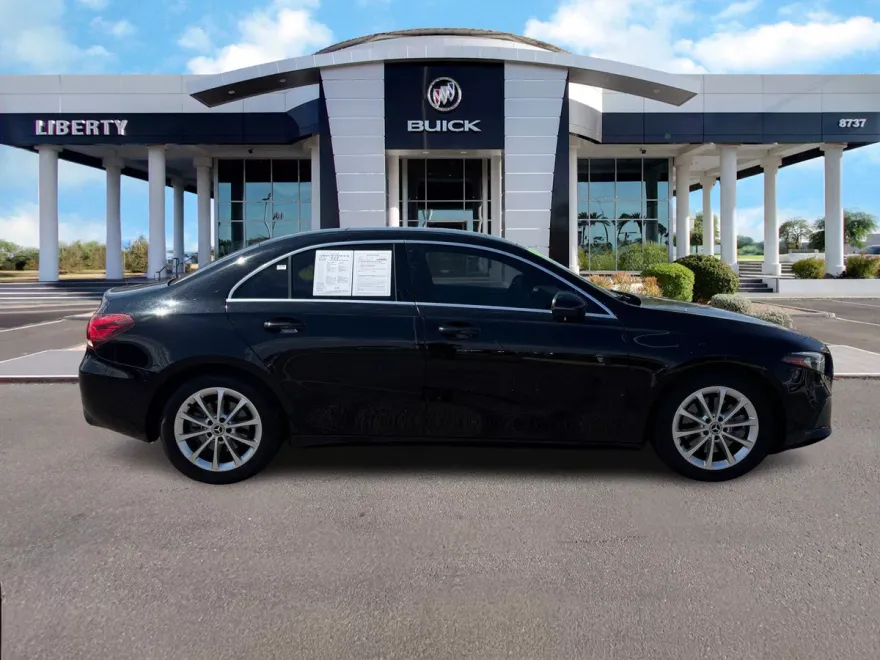 2019 Mercedes Benz A 220 4MATIC photo 1