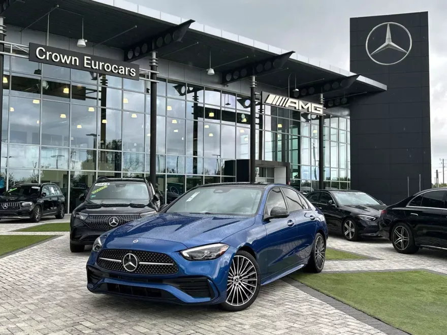 2025 Mercedes Benz C 300 Sedan photo 1