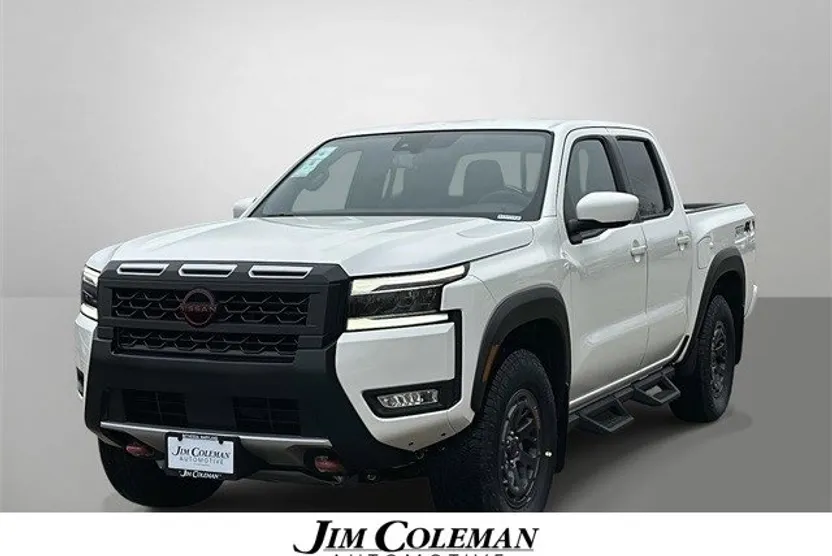 2025 Nissan Frontier PRO-4X photo 1