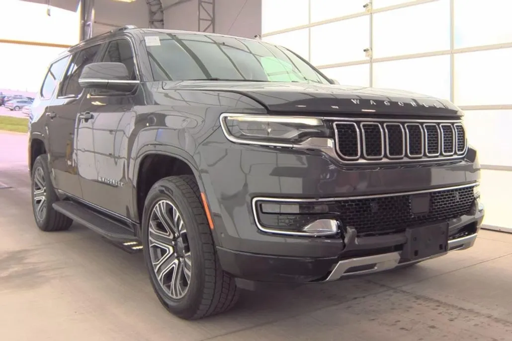 2022 Jeep Wagoneer Series III photo 1