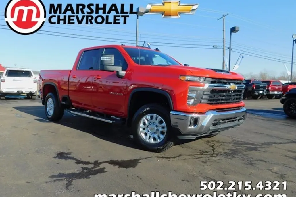 2024 Chevrolet Silverado 2500HD LT photo 1