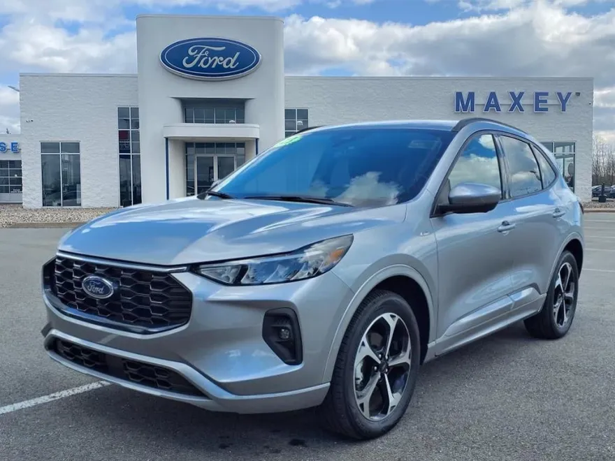 2023 Ford Escape ST-Line Select photo 1