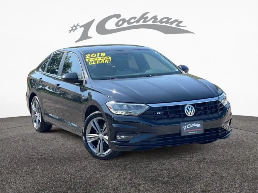 2019 Volkswagen Jetta R-Line photo 1