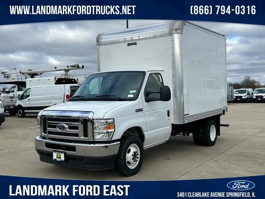 2024 Ford E-350 photo 1