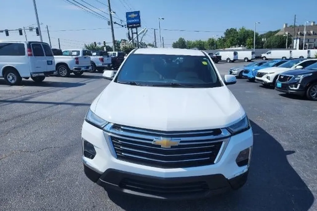 2023 Chevrolet Traverse Cloth photo 1