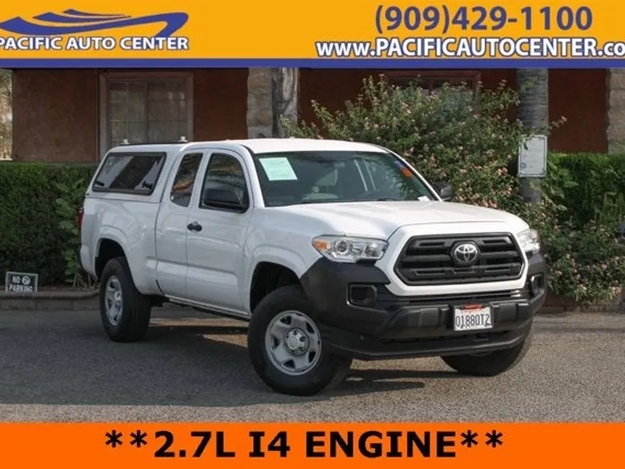 2019 Toyota Tacoma SR photo 1