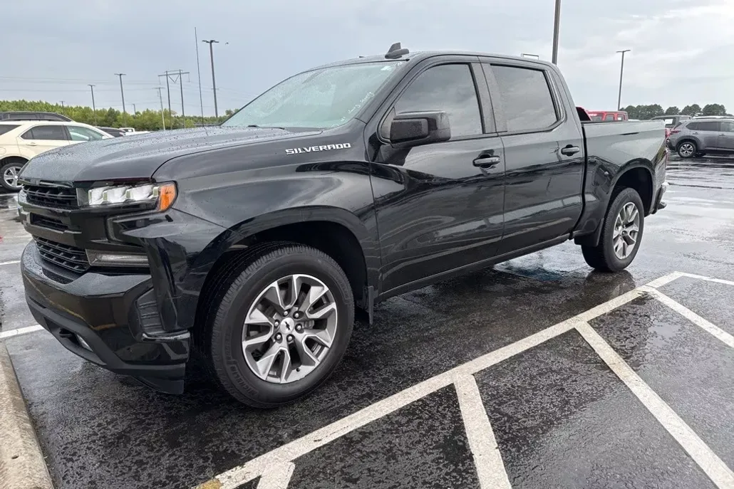 2019 Chevrolet Silverado 1500 RST photo 1