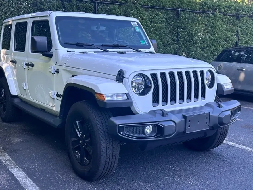 2022 Jeep Wrangler Unlimited Sahara Altitude photo 1