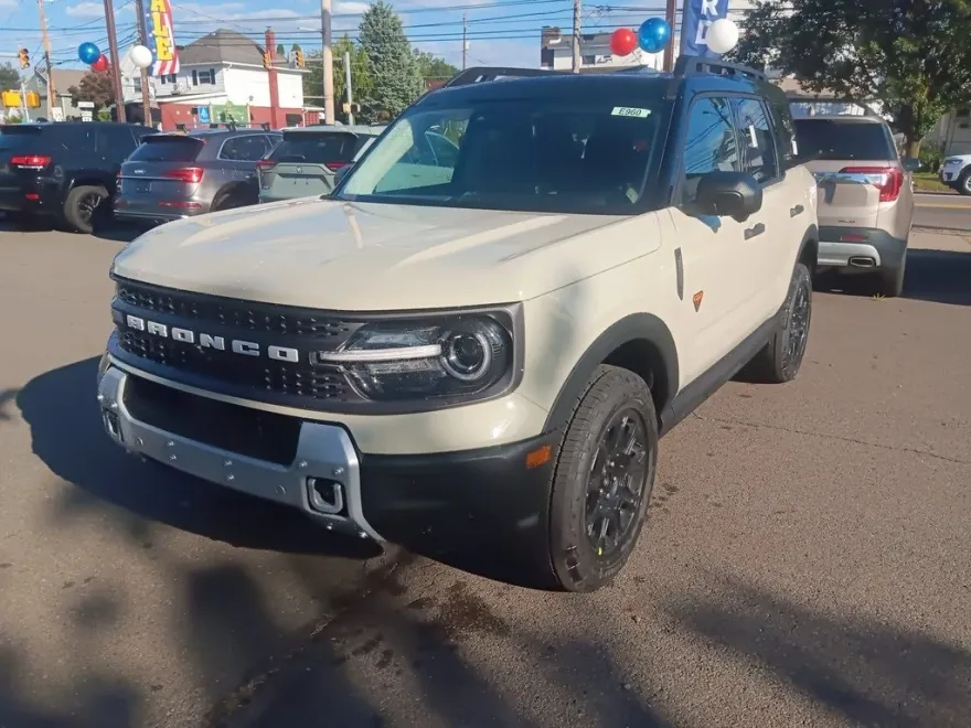 2025 Ford Bronco Sport Badlands photo 1