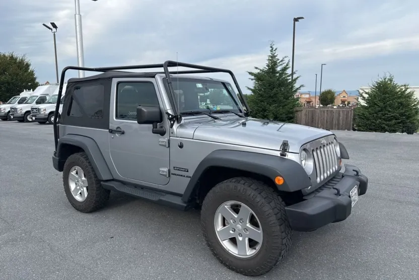 2013 Jeep Wrangler Sport photo 1
