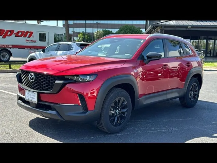 2025 Mazda CX-50 Preferred photo 4