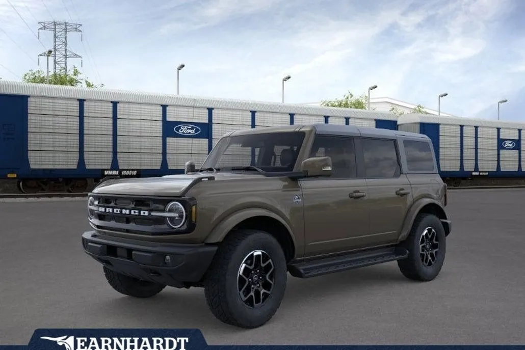 2025 Ford Bronco Outer Banks photo 1