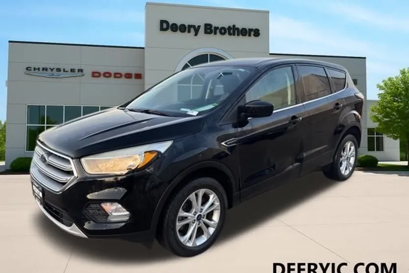 2017 Ford Escape SE photo 1