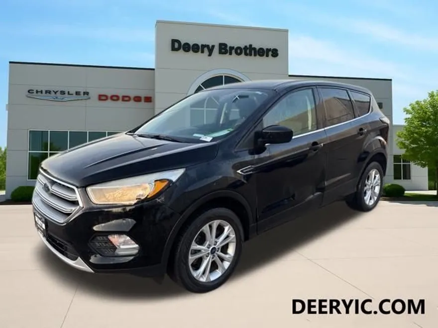 2017 Ford Escape SE photo 1