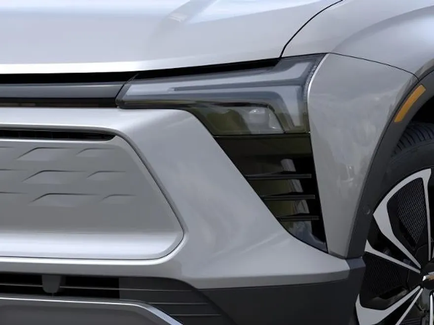 2025 Chevrolet Blazer EV photo 8