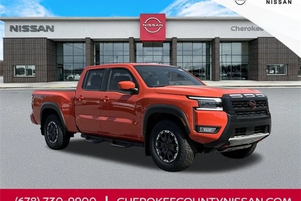 2025 Nissan Frontier PRO-4X photo 1