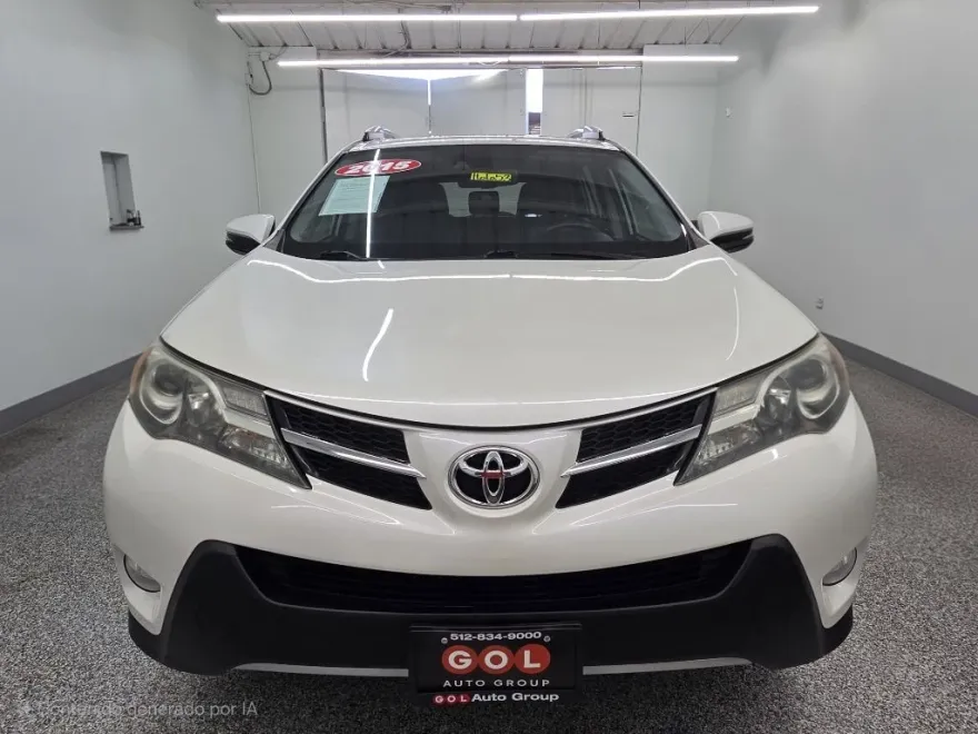 2015 Toyota RAV4 Limited photo 1