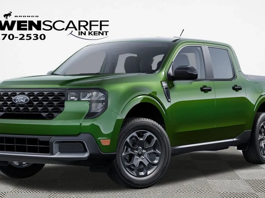 2025 Ford Maverick XLT photo 1