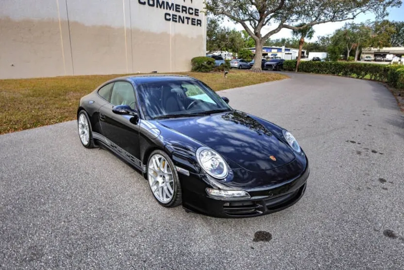 2006 Porsche 911 Coupe photo 1