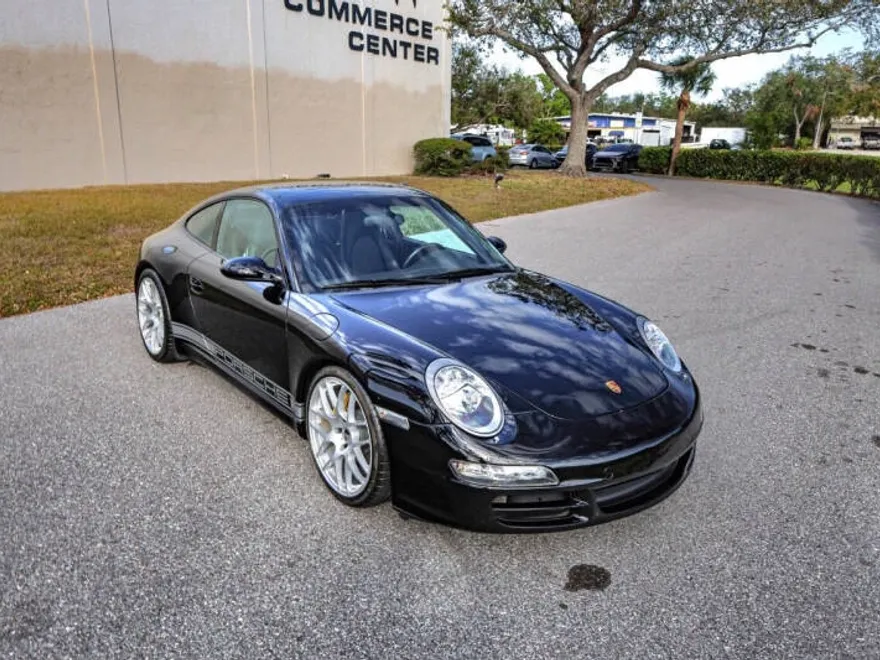 2006 Porsche 911 Coupe photo 1