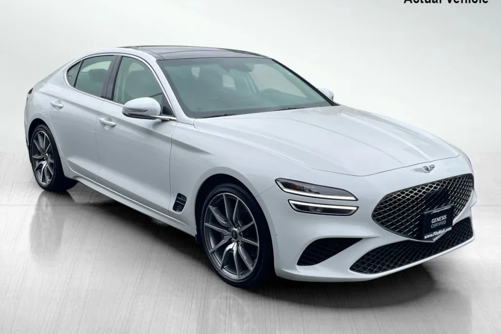 2022 Genesis G70 2.0T photo 1
