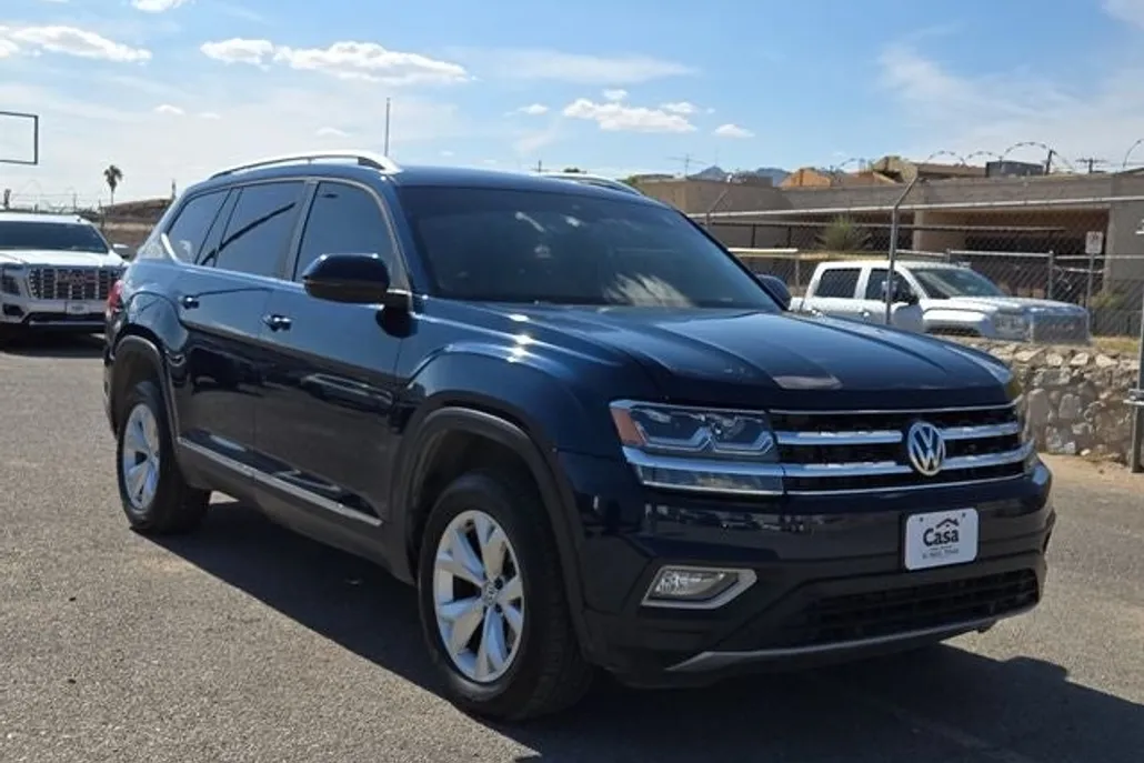 2018 Volkswagen Atlas SEL photo 1
