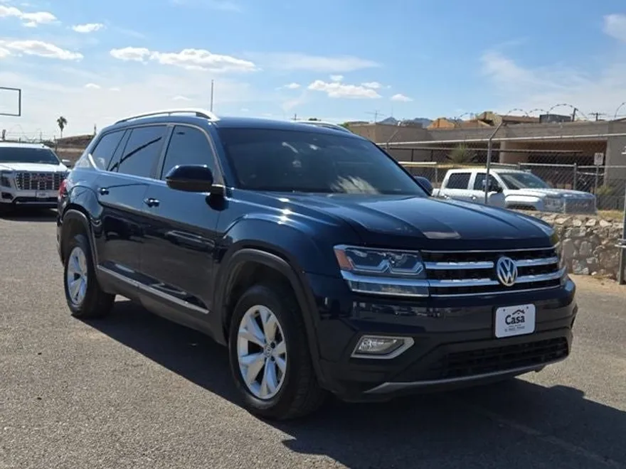 2018 Volkswagen Atlas SEL photo 1