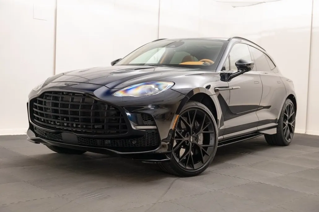 2025 Aston Martin DBX AM8 DBX707 photo 1
