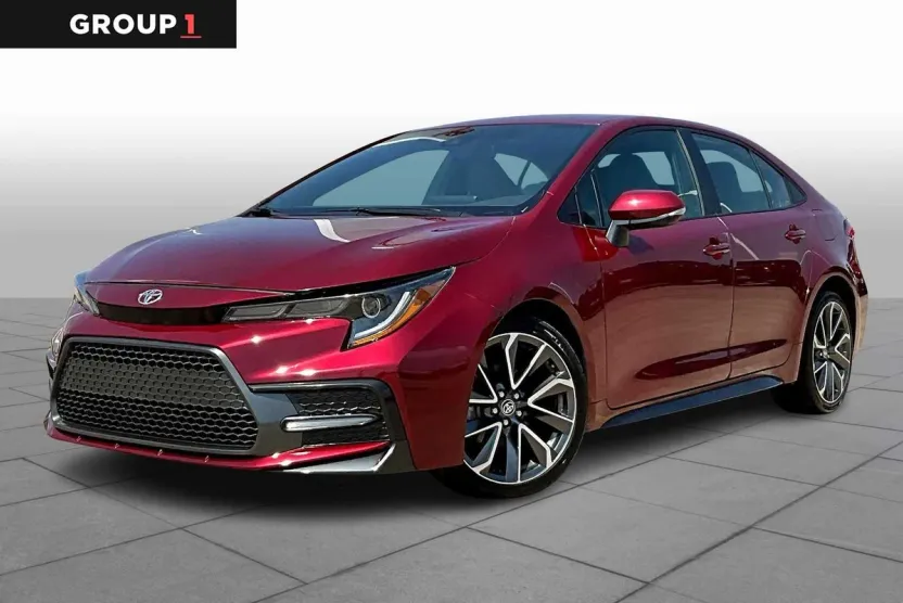 2022 Toyota Corolla SE photo 1