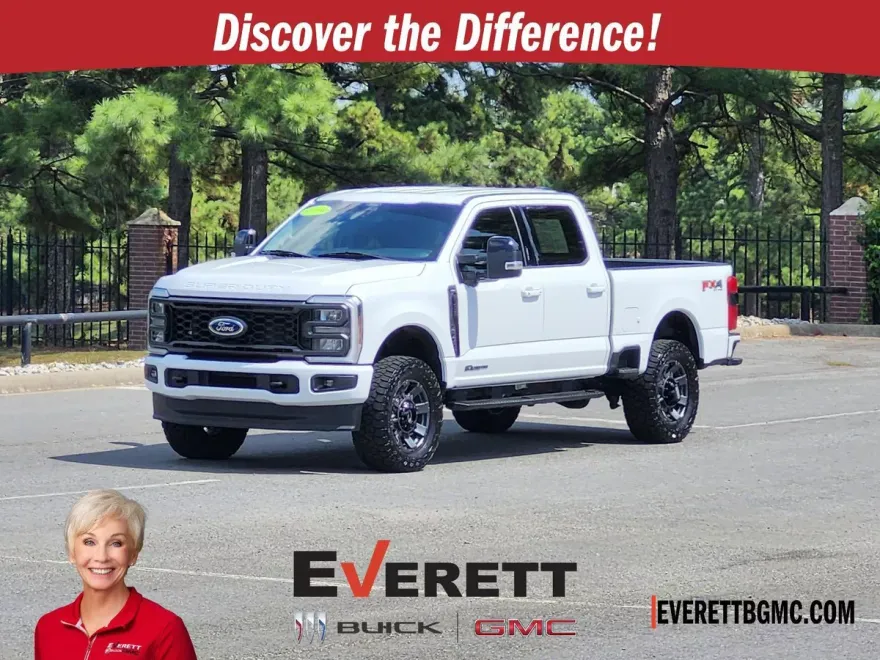 2024 Ford F-350 Lariat photo 1