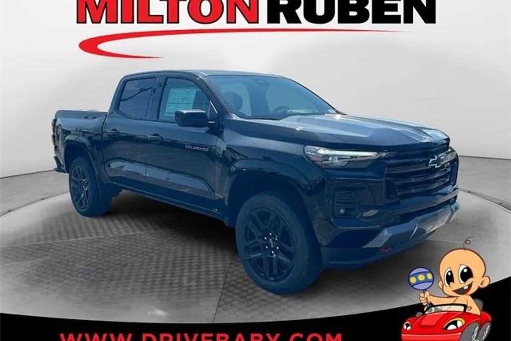 2025 Chevrolet Colorado Z71 photo 1