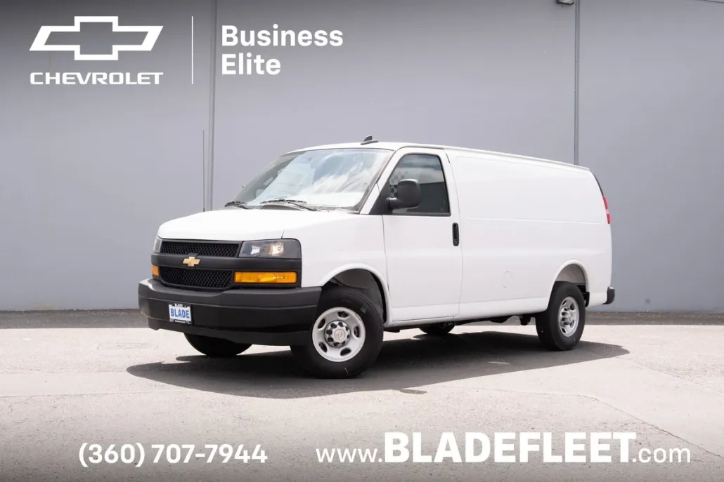 2025 Chevrolet Express Cargo 2500 photo 1