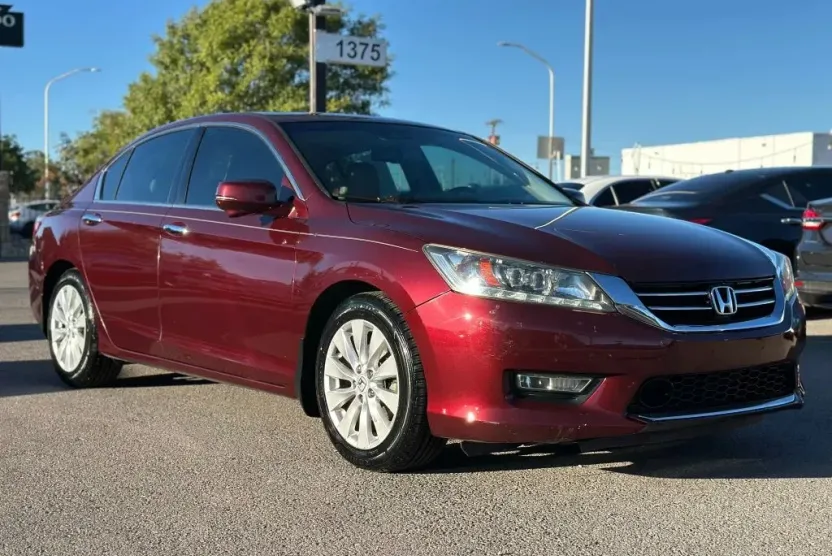 2013 Honda Accord Touring photo 1