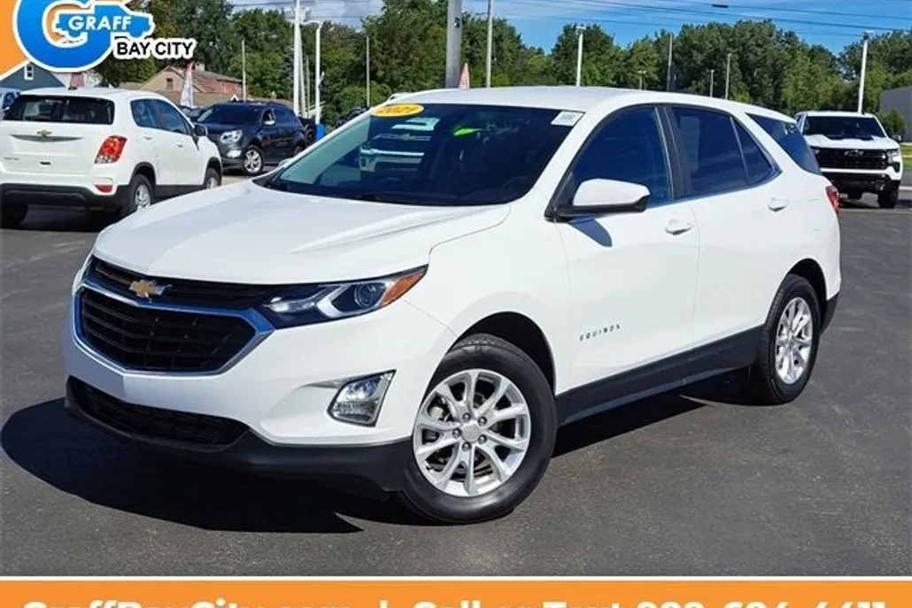 2021 Chevrolet Equinox LT photo 1